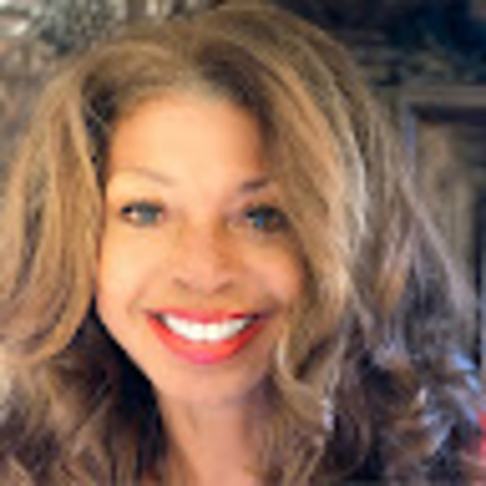 Meet your Posher, Yolanda